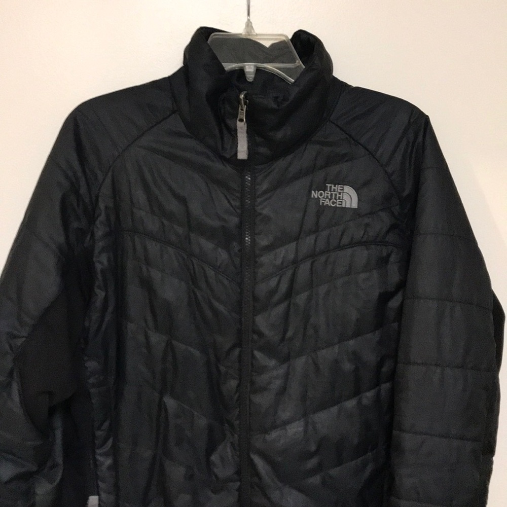 🗻 NORTH FACE Light Weight Puffer Jacket 🏕